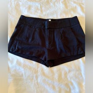 silence + noise low rise shorts